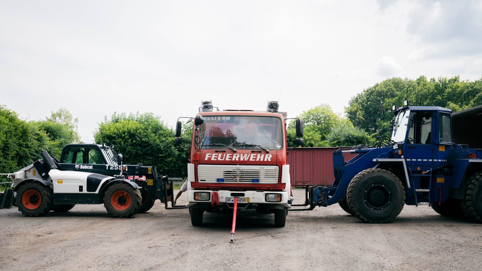 Feuerwehr Aufbau abheben